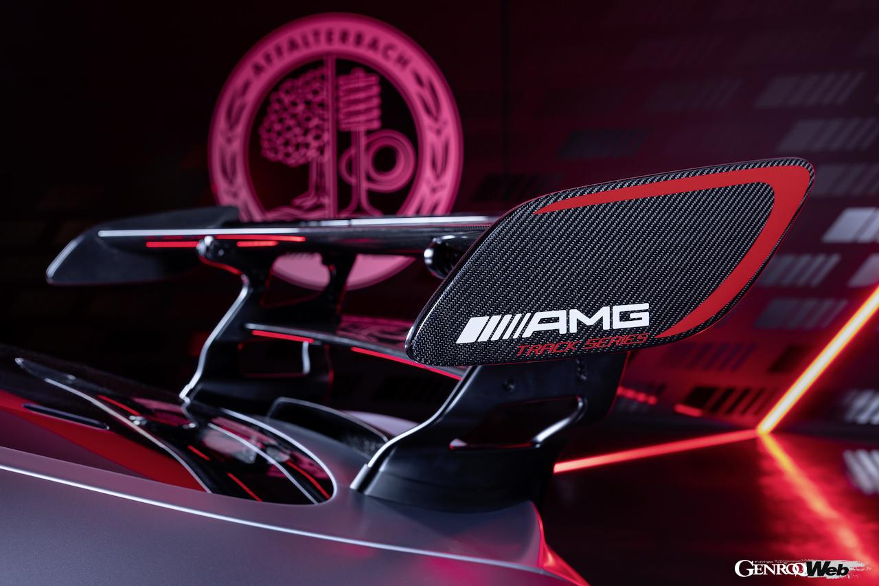 メルセデスAMG GT トラックシリーズのリヤウイング