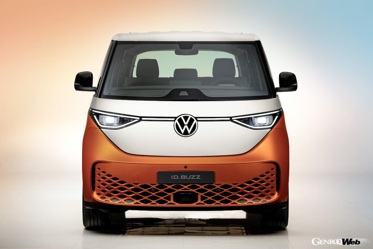 フォルクスワーゲンの新型EV、ID. Buzzの正面ビュー