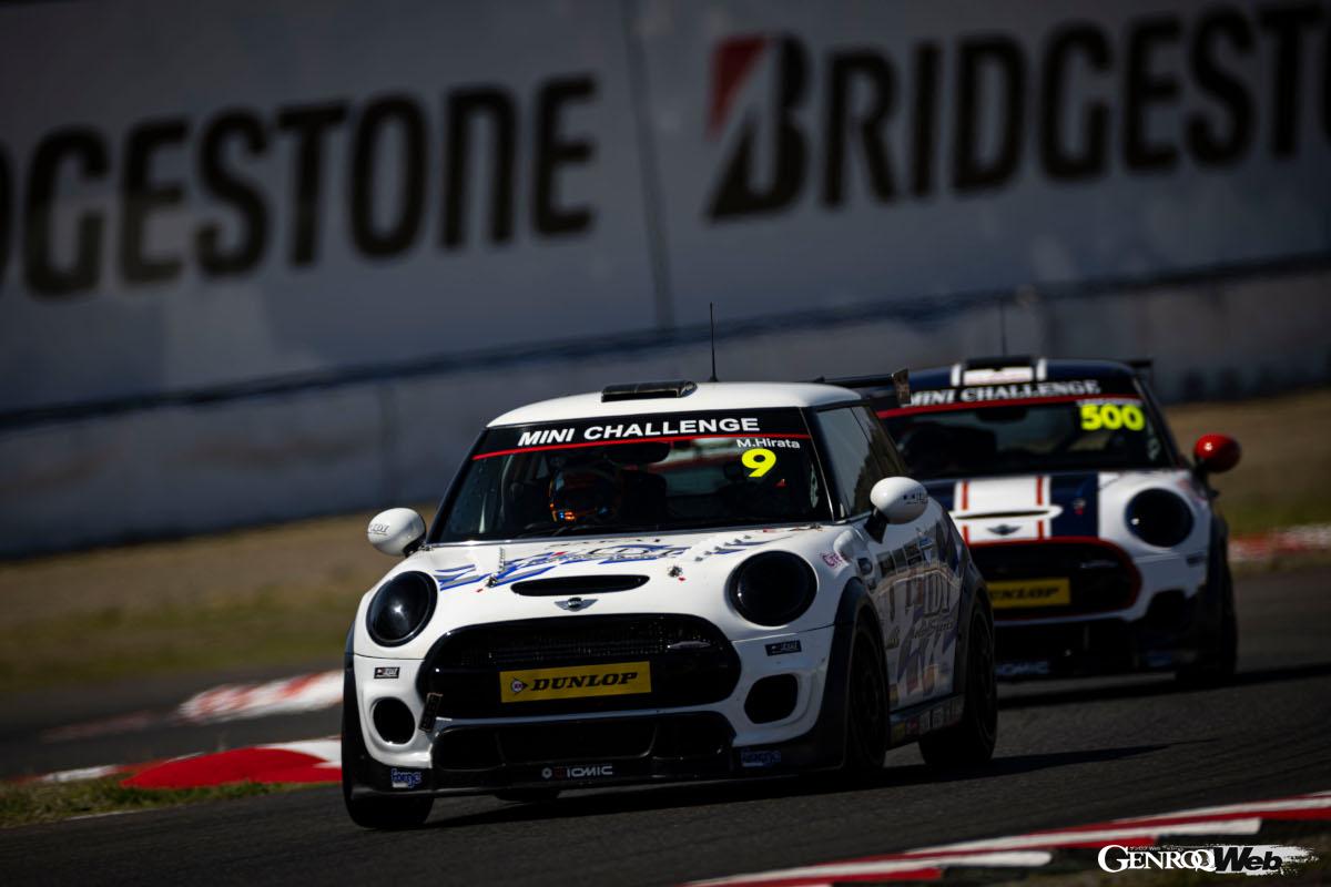 MINI JCWクラス第1戦でポールポジションを獲得した平田雅士選手（#9 IDI 平田空調 RH坂井 F56JCW）。