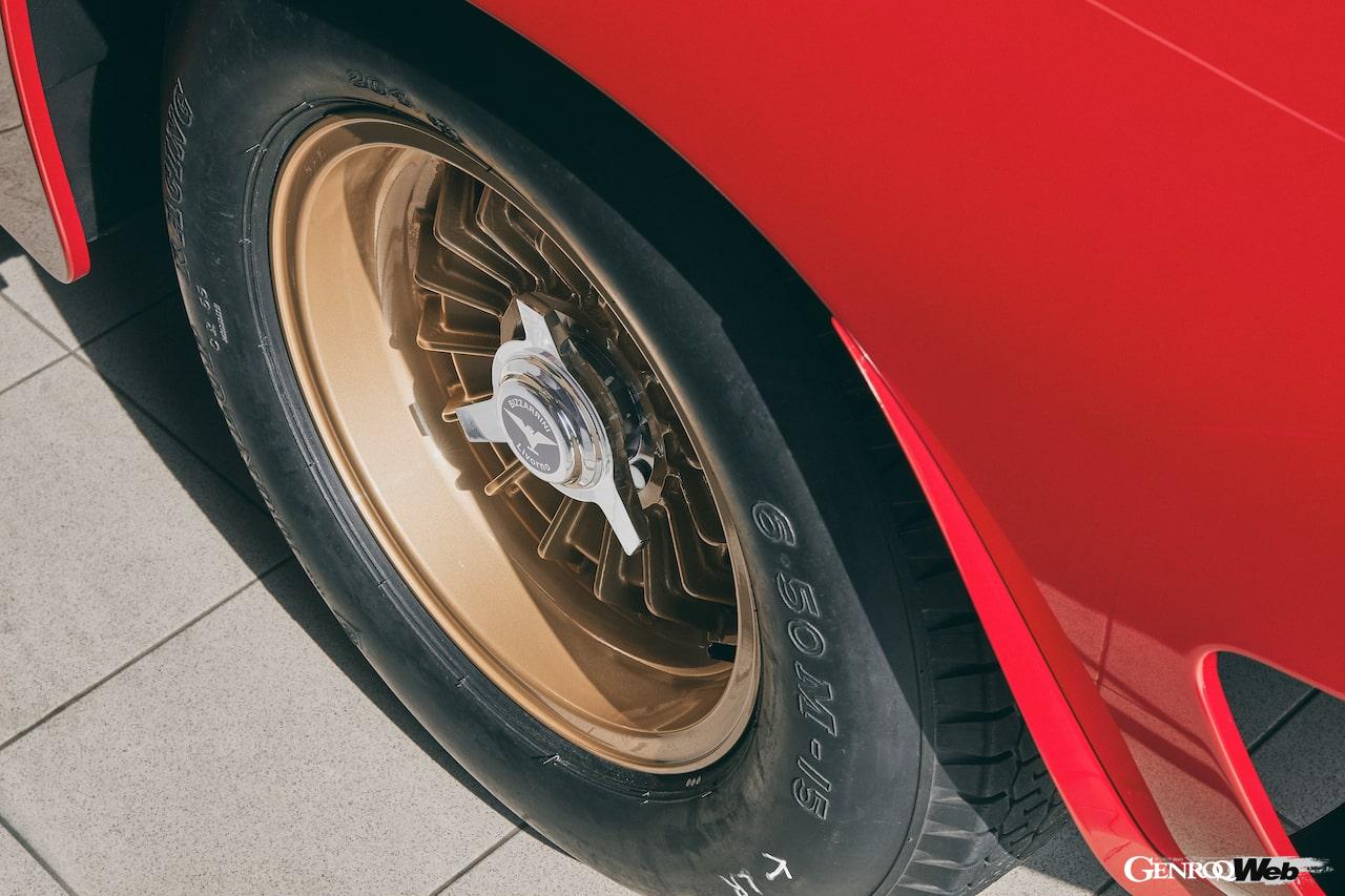 復活を果たした「ビッザリーニ 5300 GT コルサ リバイバル」のディテール。