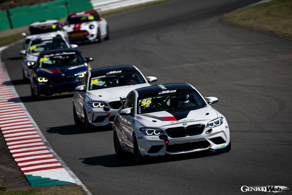 スポーツランドSUGOを舞台に繰り広げられたRound1は随所で激しい攻防が見られる見応えのあるレースに。