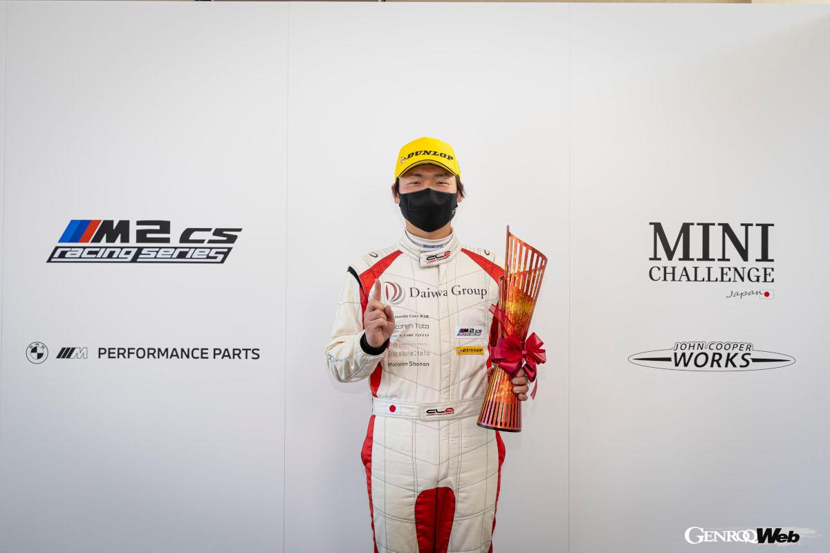 BMW & MINI Racingの決勝1位の賞金は10万円。ポールポジションは3万円だ。