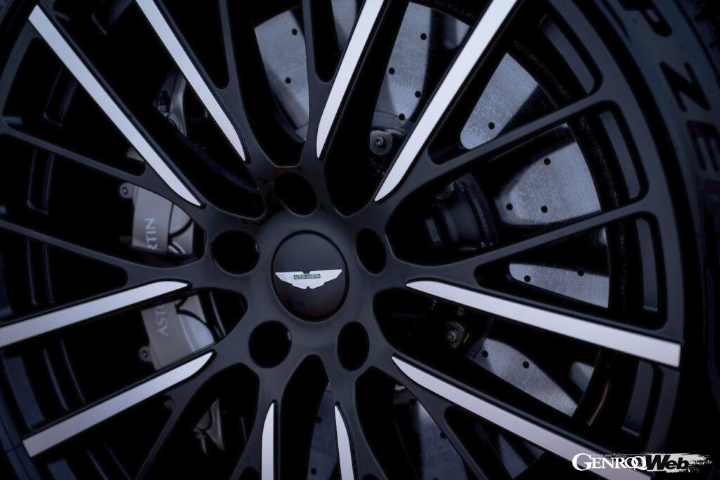 アストンマーティン DBX707。ホイール