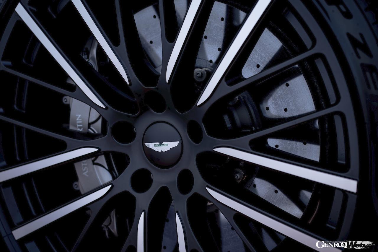 アストンマーティン DBX707。ホイール