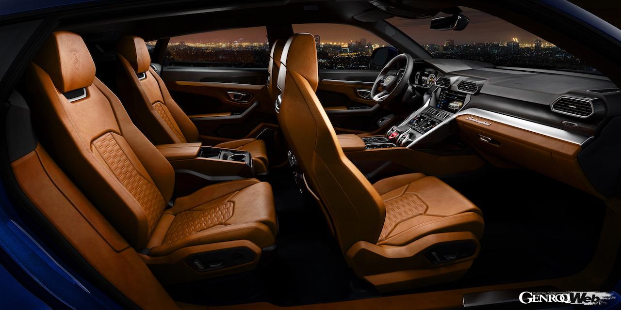 ランボルギーニ ウルスのキャビン