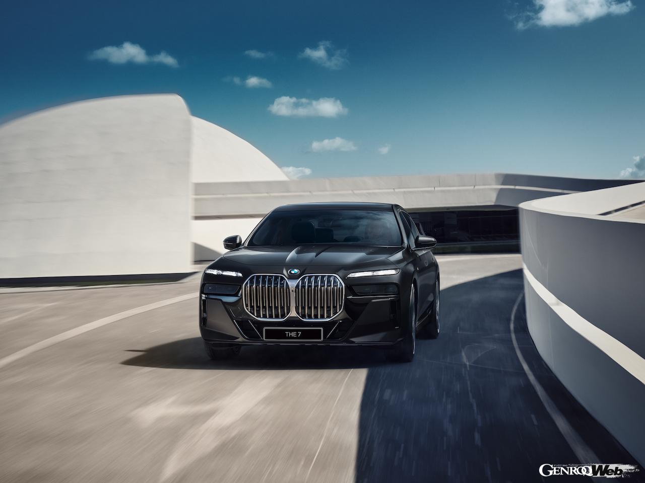 新型BMW 7シリーズのフロントビュー