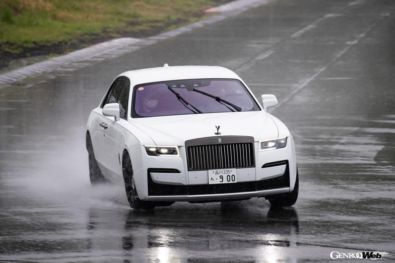 モーターファンフェスタ2022レポート、GENROQ SUPER DRIVEの様子