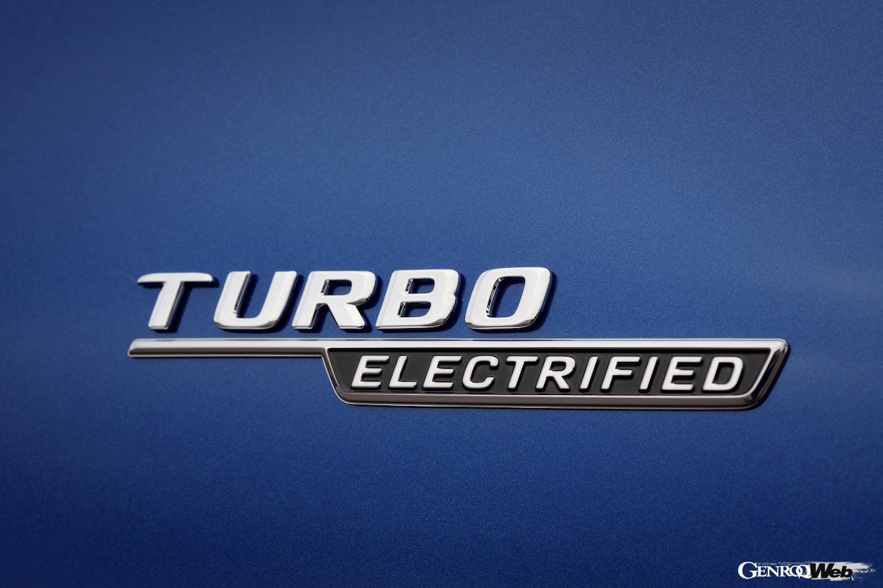 メルセデスAMG C 43 4MATIC エステートのエンブレム