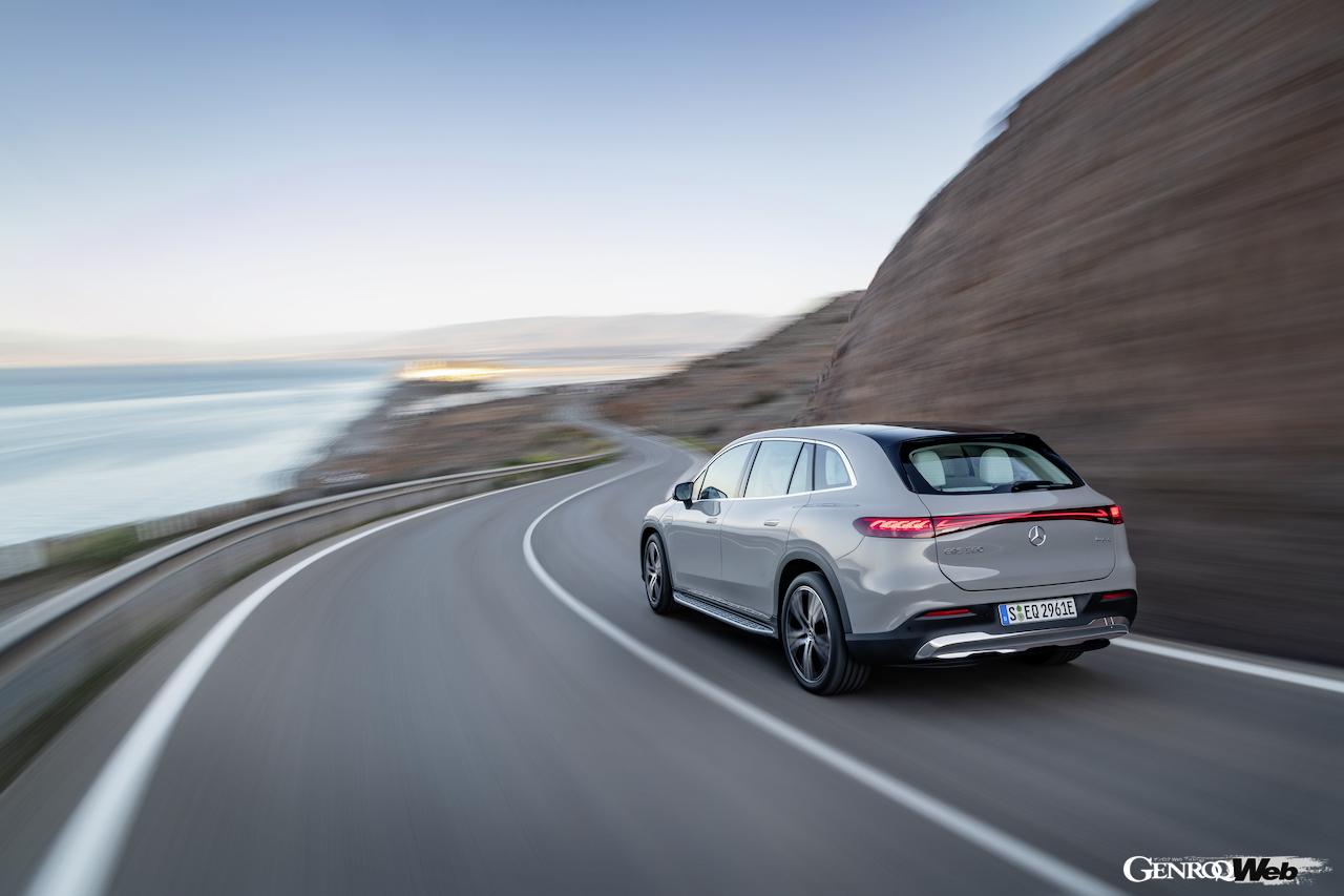 メルセデス・ベンツ EQS SUVのリヤビュー