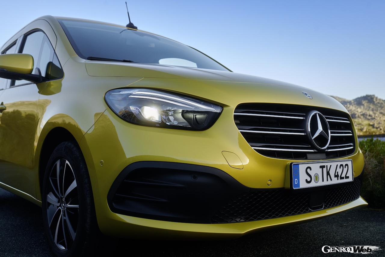 メルセデス・ベンツ Tクラスのフロントセクション