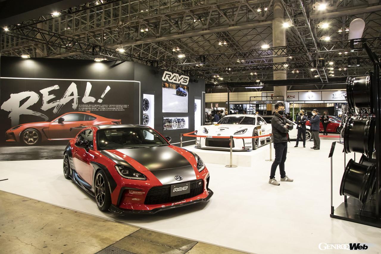 東京オートサロン2022、RAYSの出展ブース