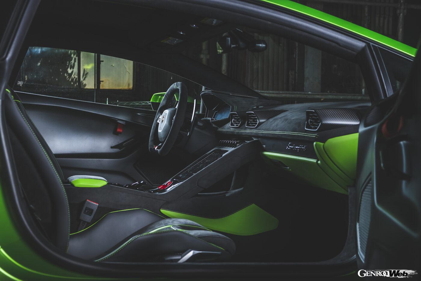 ランボルギーニ ウラカン テクニカの室内