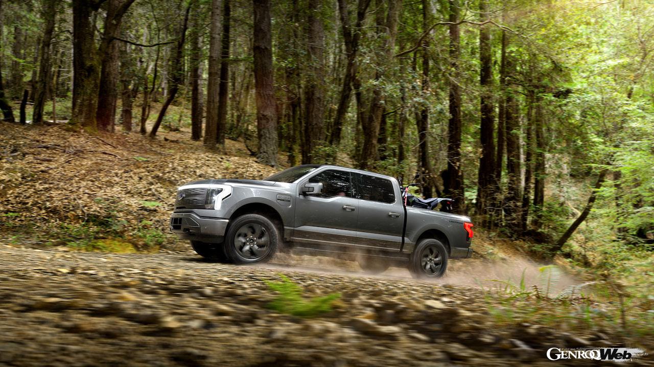 フォード初の電動フルサイズピックアップトラック「F-150 ライトニング」。