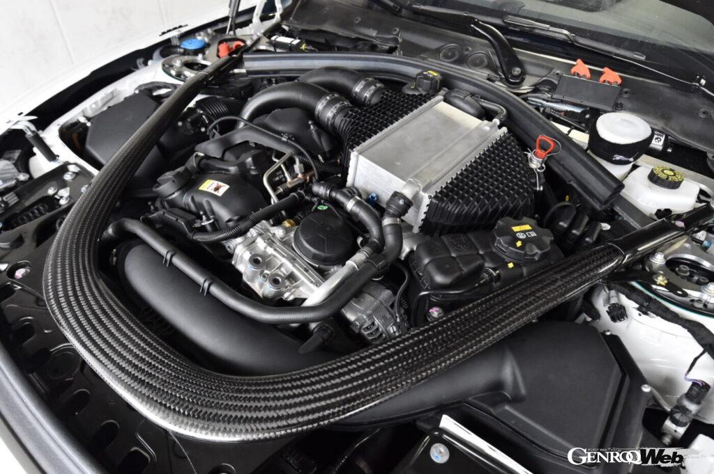 M2 CSのエンジンはBMW伝統の直列6気筒ツインパワーターボ。
