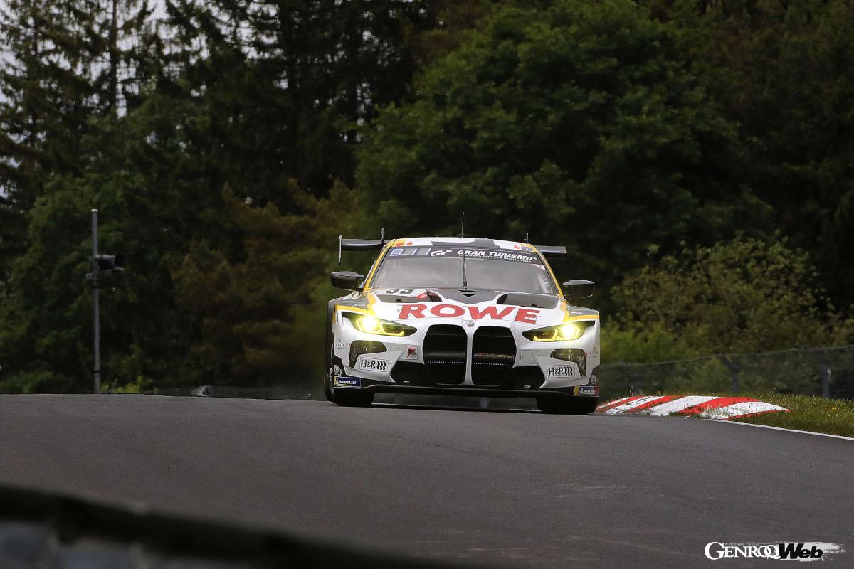 BMW Mにとっても今年は記念すべき50周年。M4 GT3勢は＃99 ROWE RACING BMW M4が順調に予選2位を獲得。