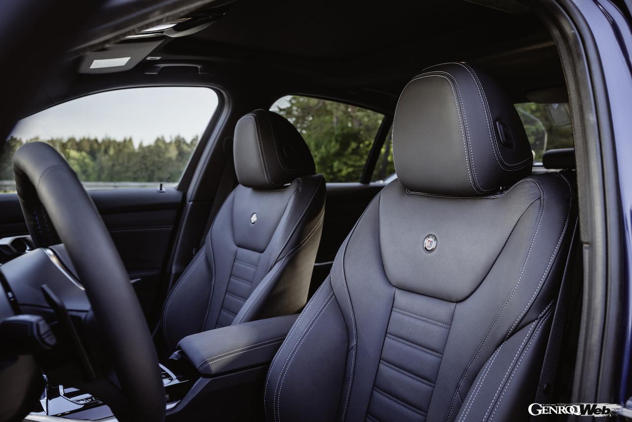 アルピナの改良新型B3リムジン。フロントシート