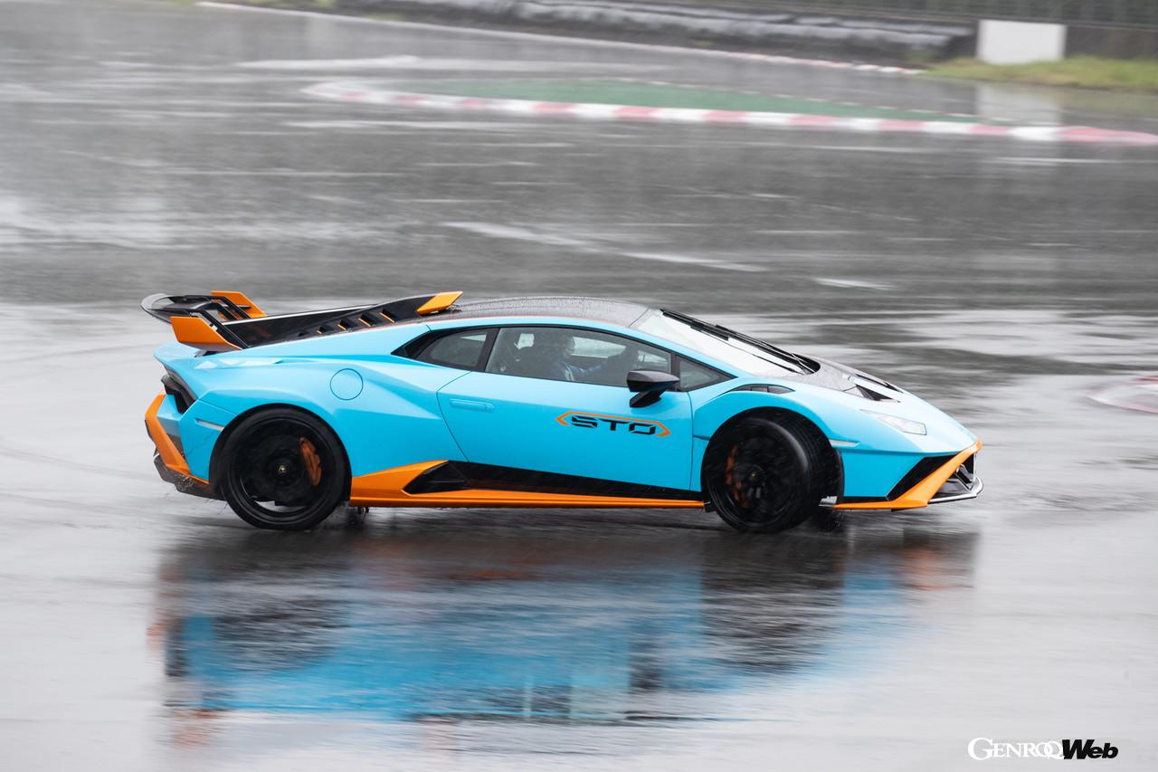 モーターファンフェスタ2022、GENROQ SUPER DRIVEの様子