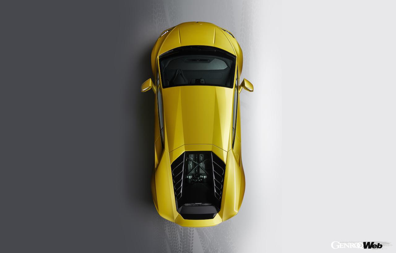 ランボルギーニ ウラカン EVO RWDのトップビュー