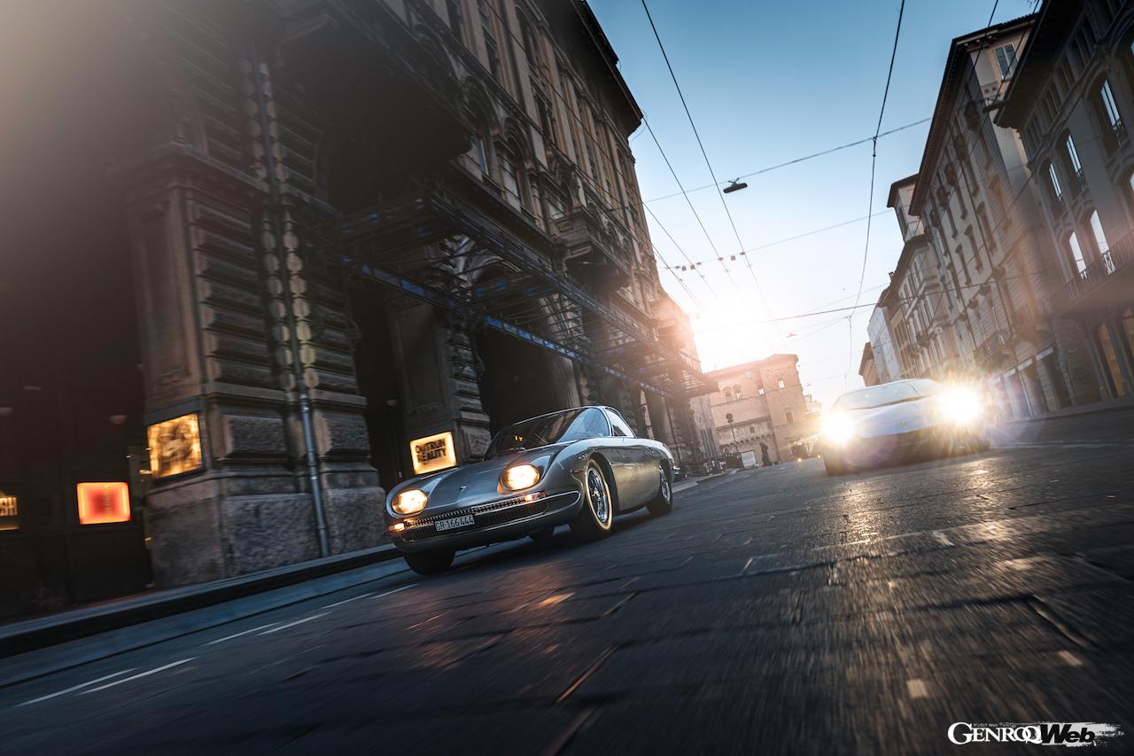 ランボルギーニ 350GTのフロントビュー。