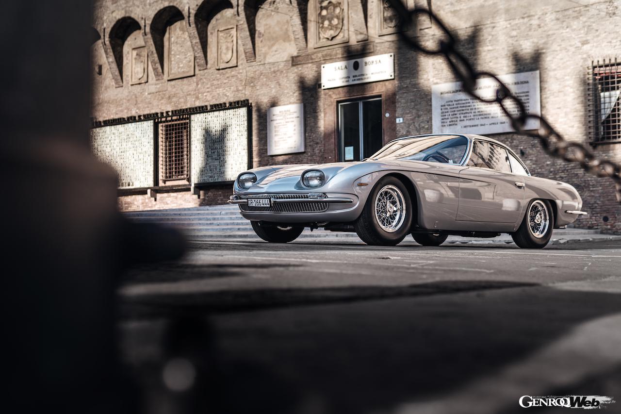 ランボルギーニ 350GTのフロントビュー