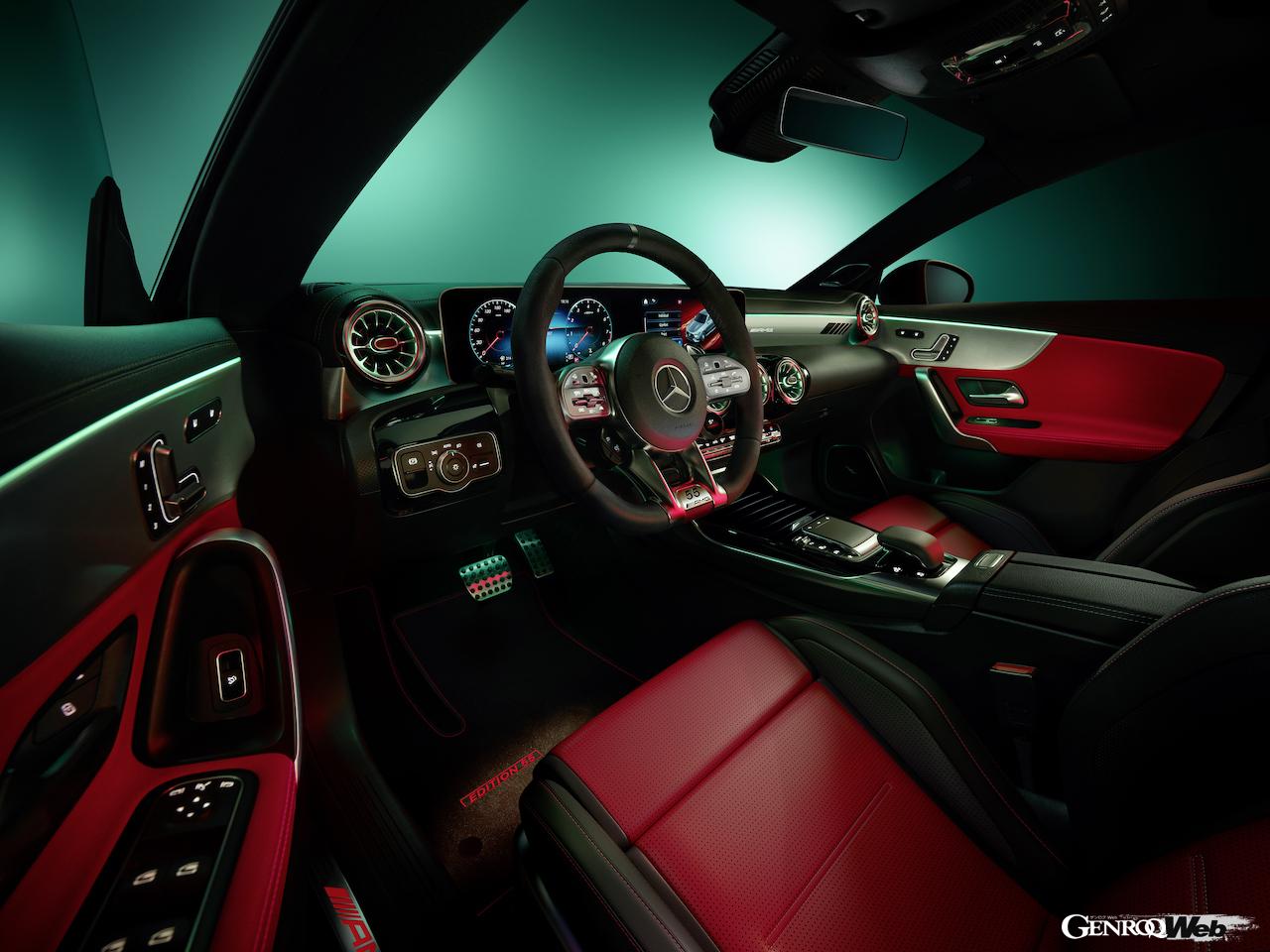 メルセデAMG CLA 45 S 4マティック “エディション55”。コクピット