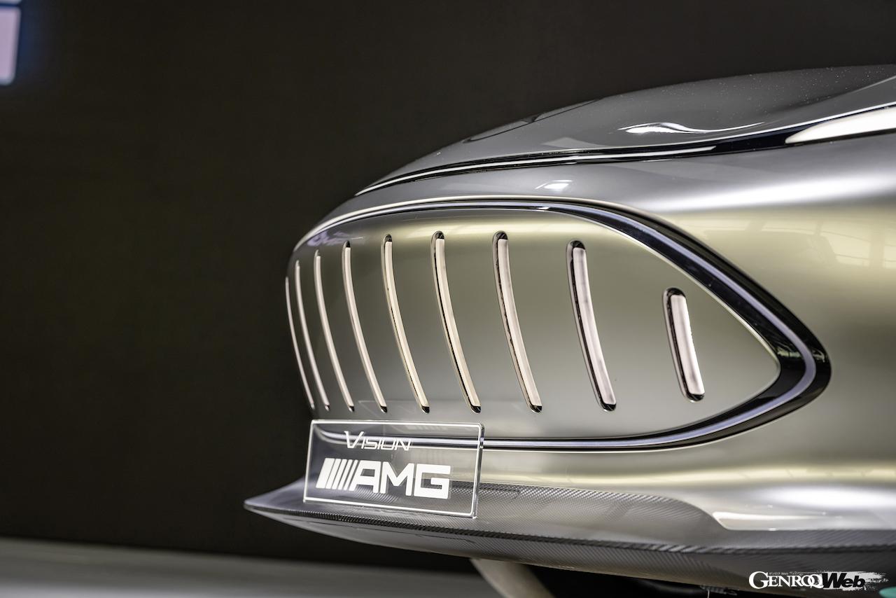 メルセデスAMGのコンセプトカー、Vision AMG。フロントグリル