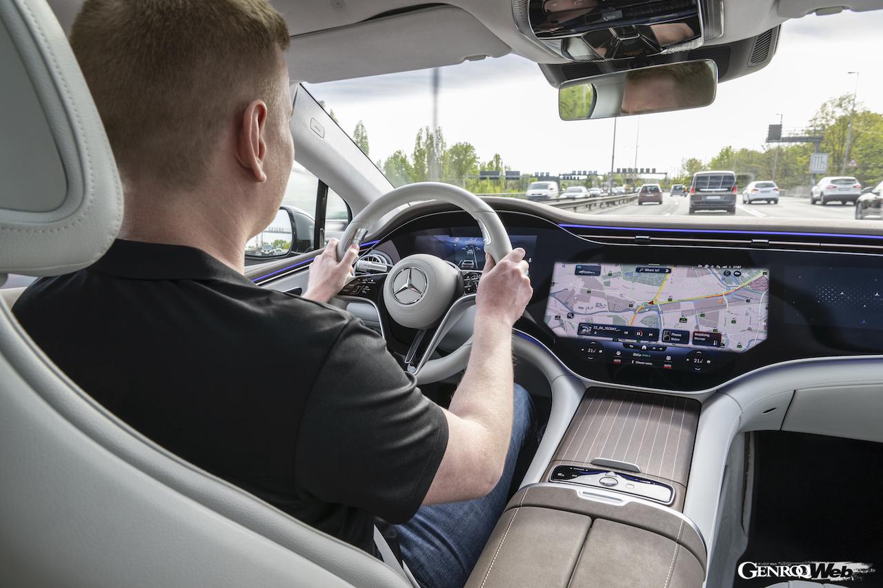 メルセデス・ベンツの条件付き自動運転システム「ドライブパイロット」の作動イメージ