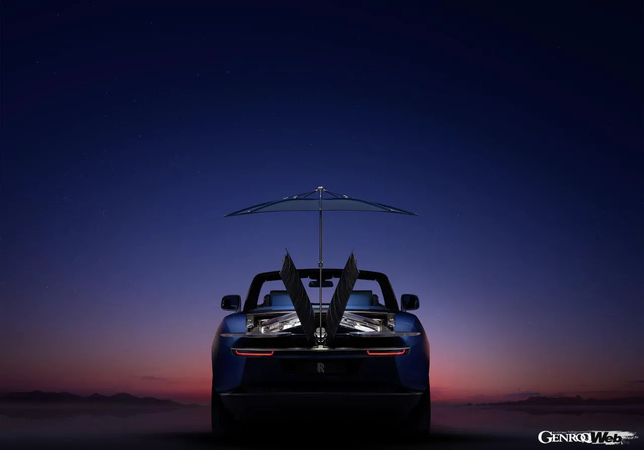 2021年製ロールス・ロイス ボート・テイル。リヤデッキ開