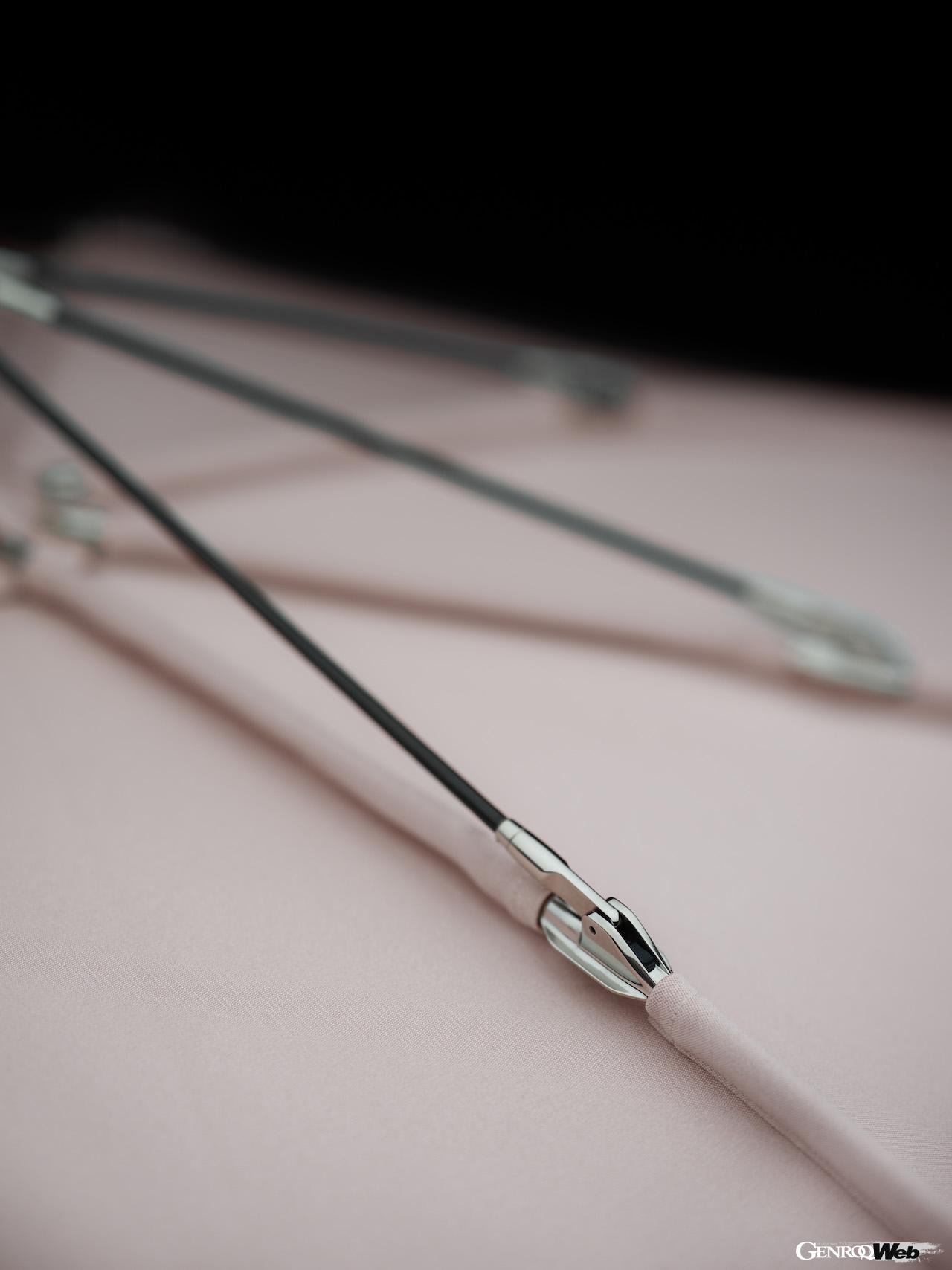 ロールス・ロイス ボート・テイルのパラソル