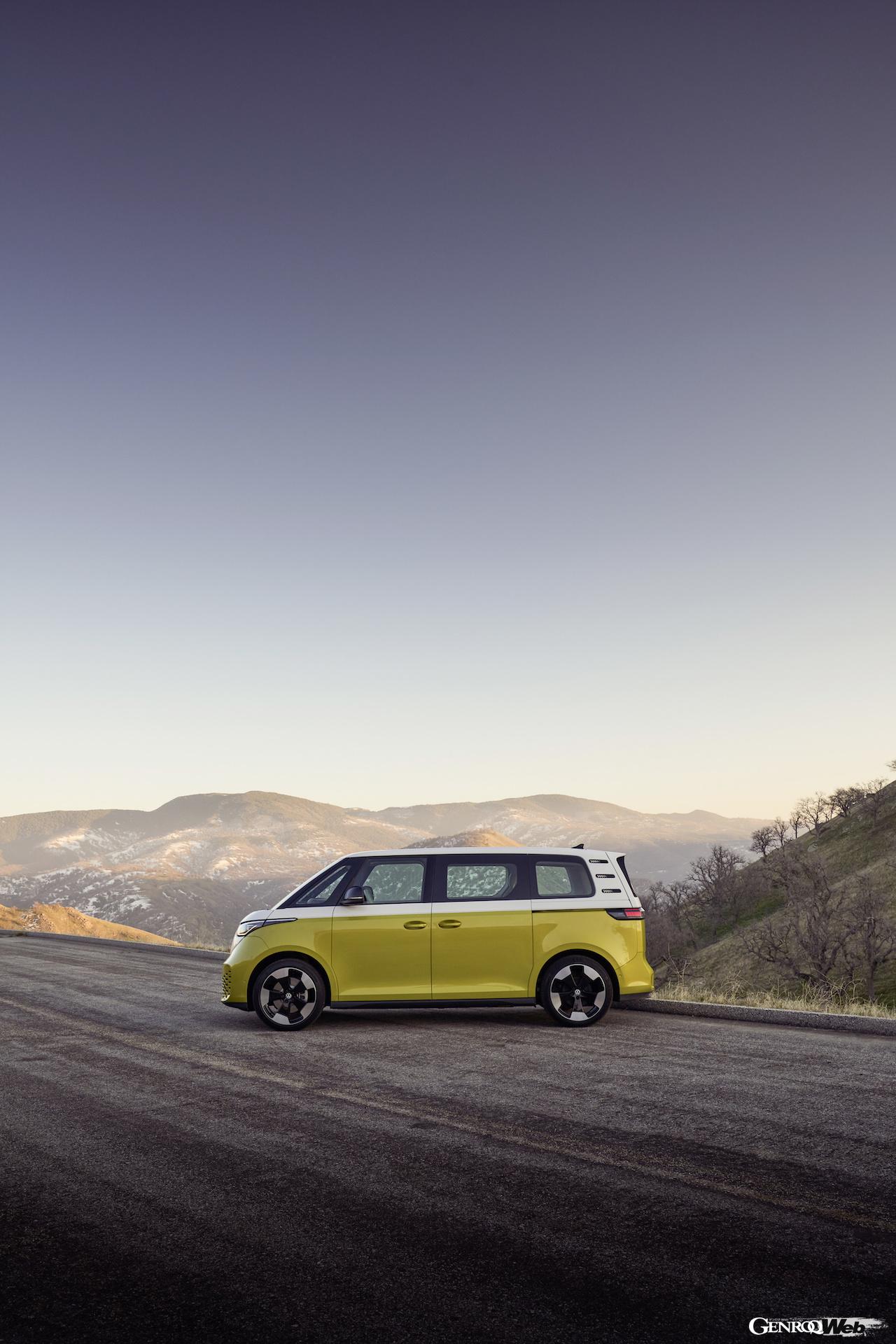 フォルクスワーゲン ID.Buzz。サイドビュー