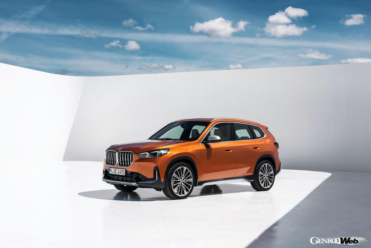 フルモデルチェンジを果たした、BMWのエントリーSAV「X1」のフロントスタイル