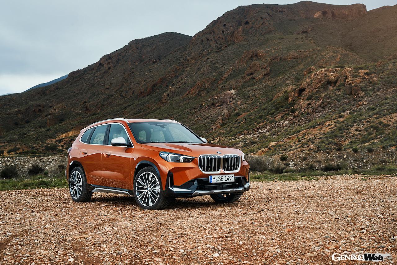 フルモデルチェンジを果たした、BMWのエントリーSAV「X1」のフロントスタイル