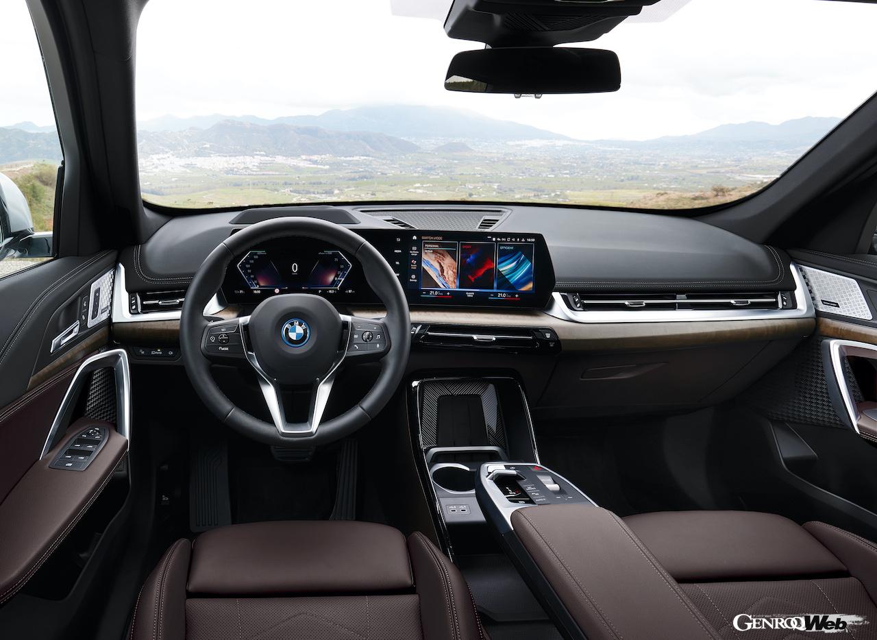 BMW iX1のインテリア