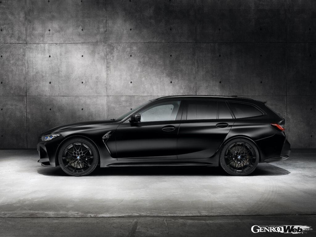 M3史上初となるワゴンボディを纏ってデビューした「BMW M3 ツーリング」のエクステリア。