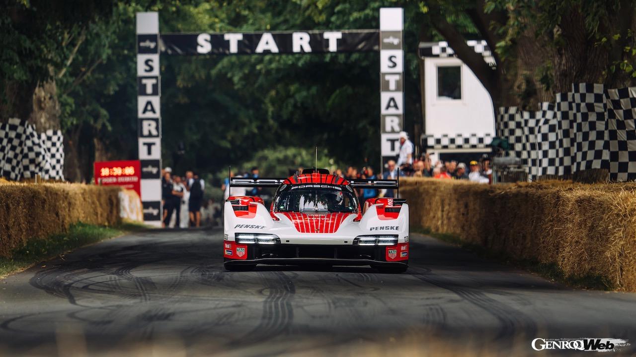 グッドウッド・フェスティバル・オブ・スピードにおいて、走行を披露した「ポルシェ 963」