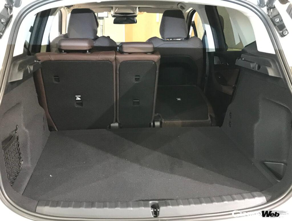 荷室容量は470〜1455リッター。