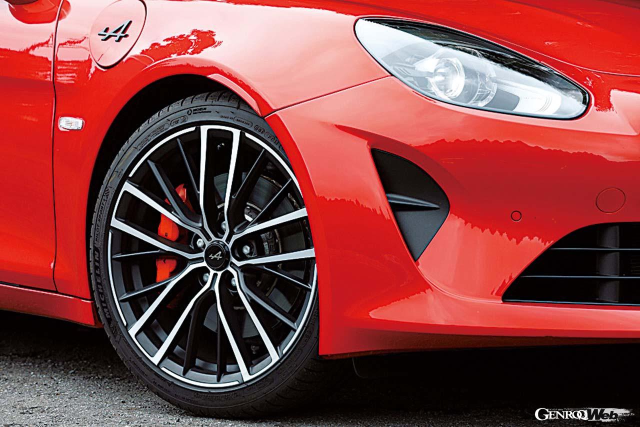 アルピーヌ A110 Sのタイヤ