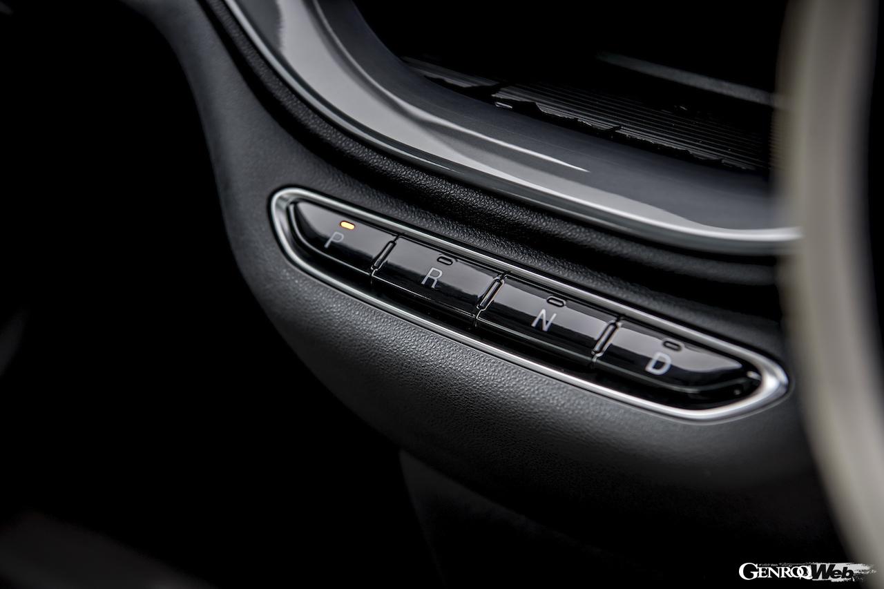 新型フィアット 500のシフトセレクター