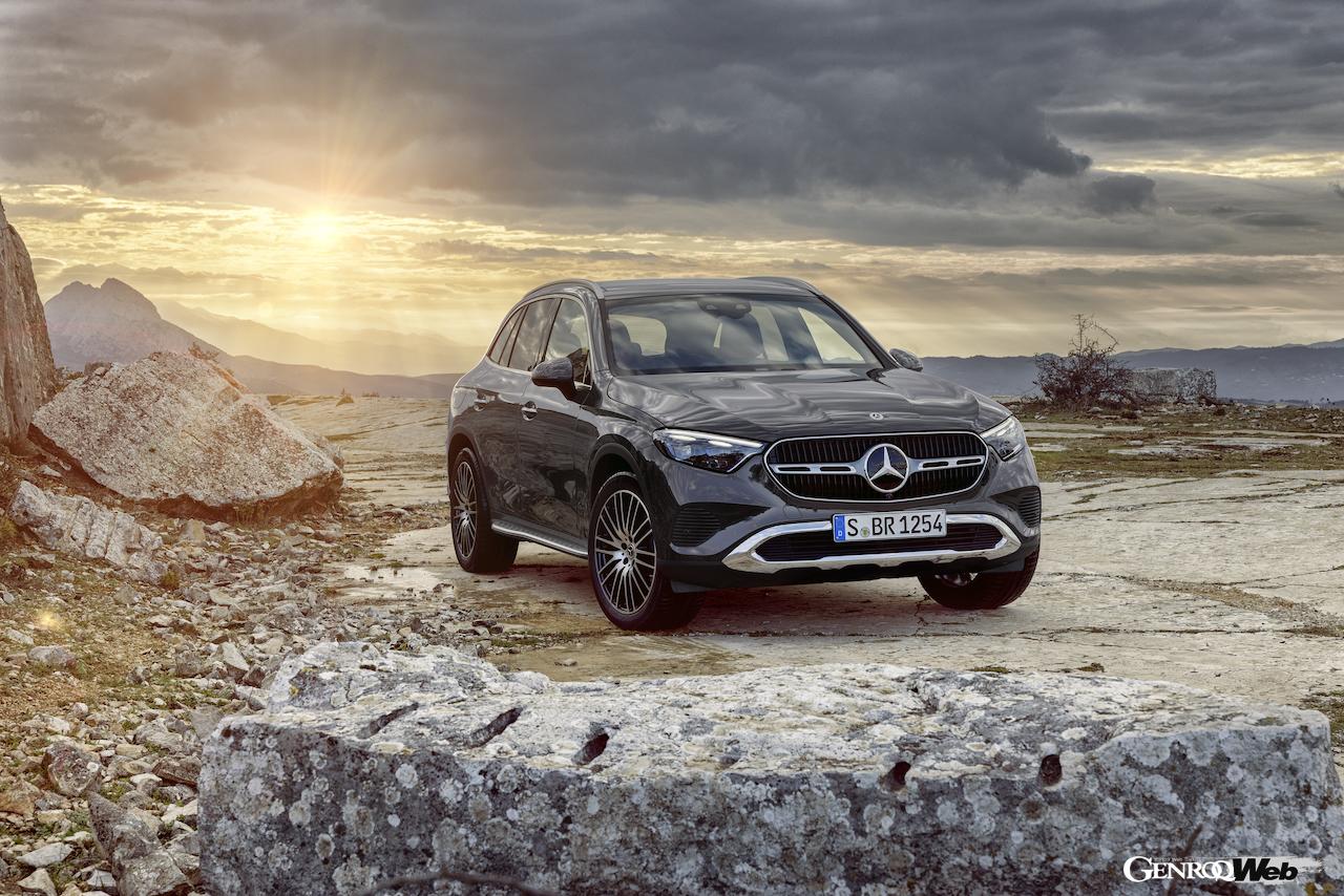 新型メルセデス・ベンツGLCのフロントスタイル