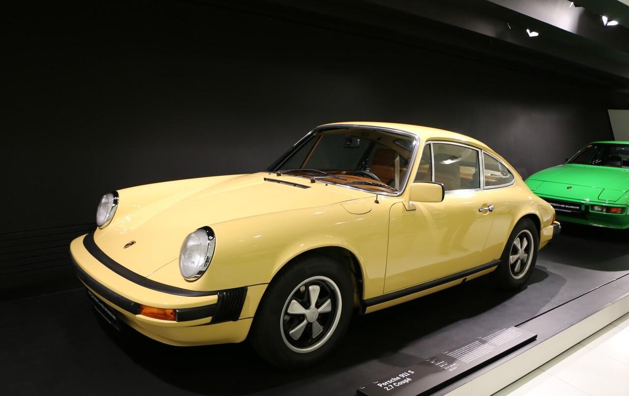 ポルシェ 911 Gシリーズのフロントスタイル