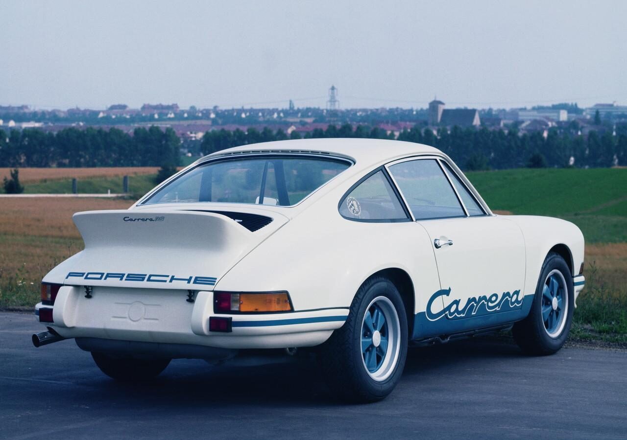 ポルシェ 911 カレラ RS 2.7のリヤスタイル