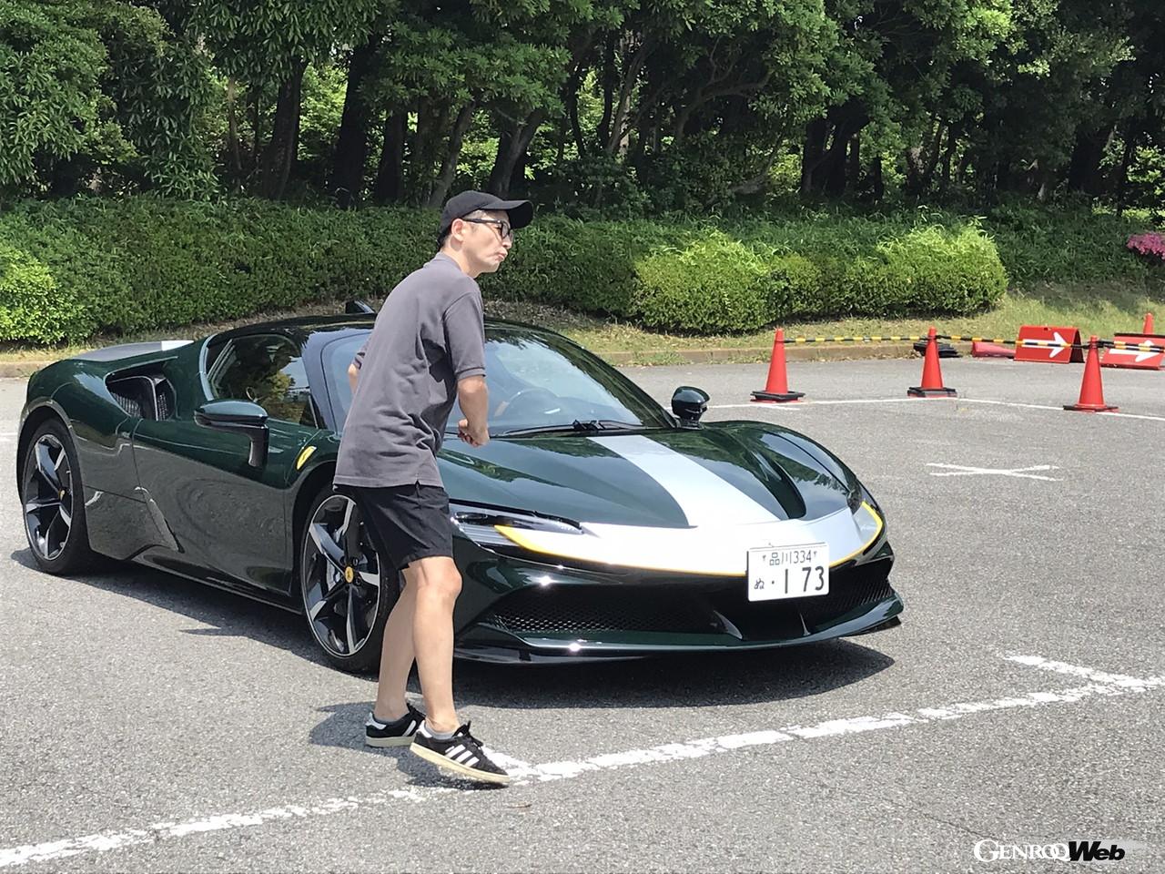 ウナ丼×GENROQコラボ第3弾！フェラーリ SF90 ストラダーレとウナ丼