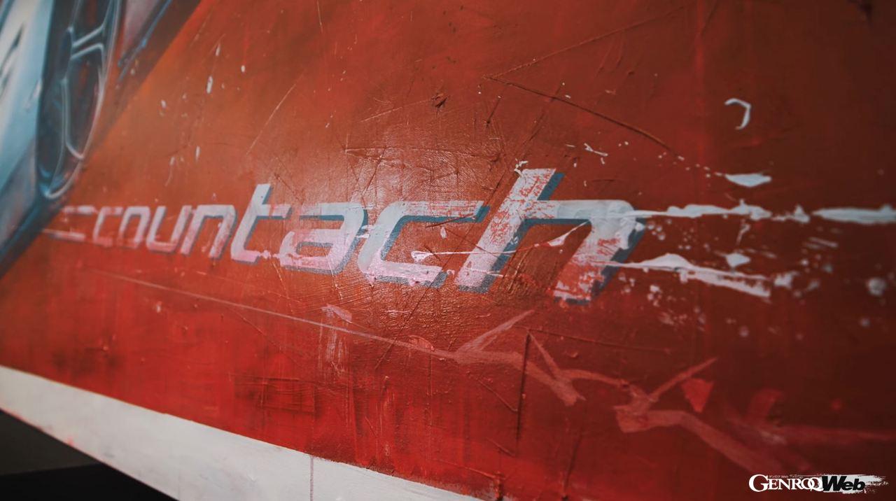 ランボルギーニのエクステリアデザイナー、マテウス・ワウクが制作したカウンタック LPI 800-4のアートワーク