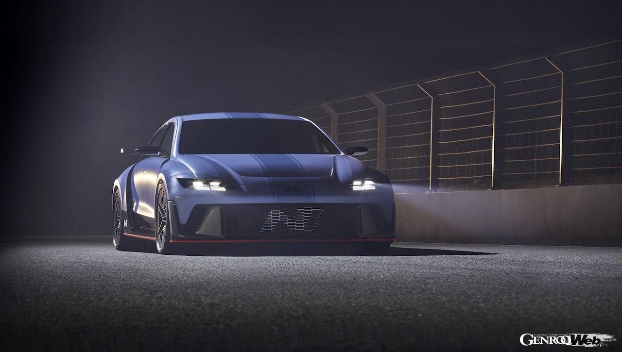 電動スポーツ「ヒョンデ RN22e」のエクステリア