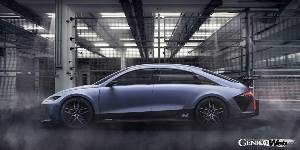 電動スポーツ「ヒョンデ RN22e」のエクステリア。