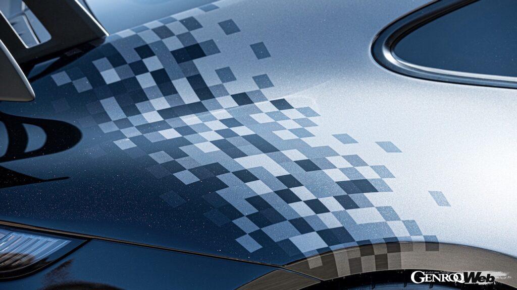 複雑な8つのカラーを組みわせたカラーリングは、ラッピングやステッカーを一切使わずに表現された。