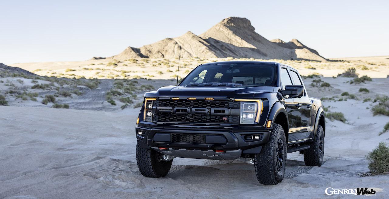 新型フォード F-150 ラプター Rのフロントスタイル
