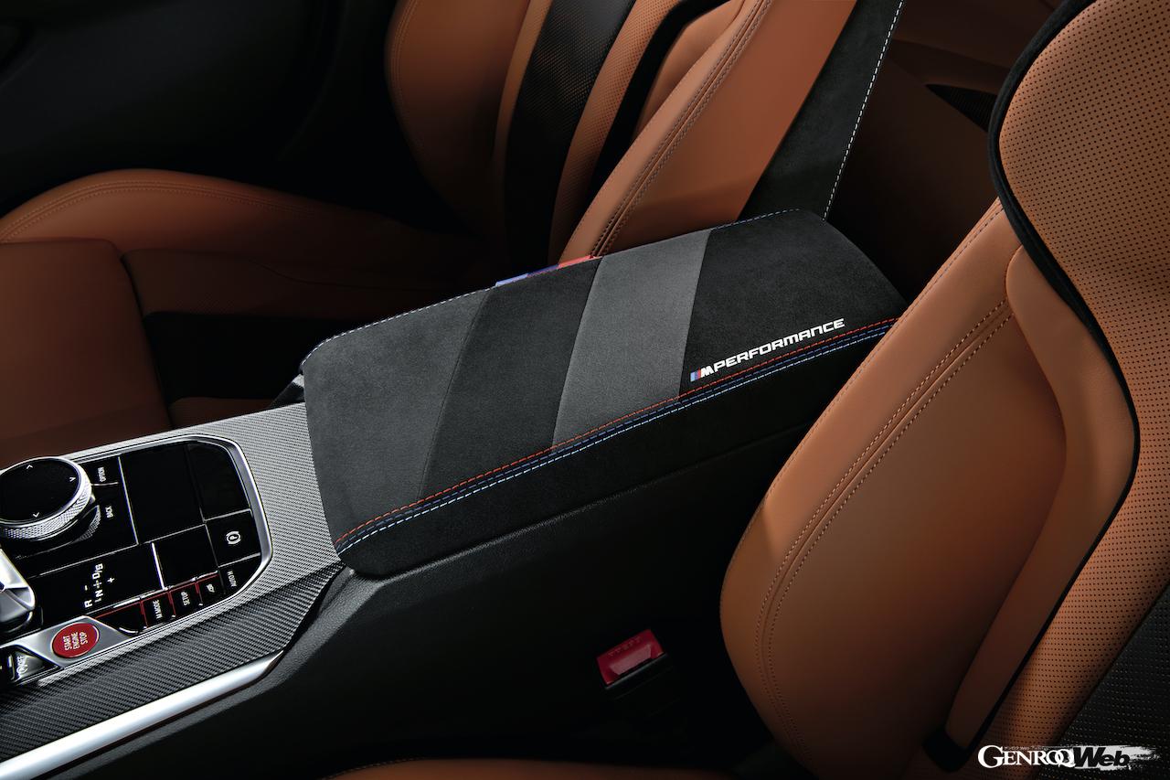 「M パフォーマンス・パーツ」に加わった、新型BMW M3 ツーリング用インテリアパーツ。