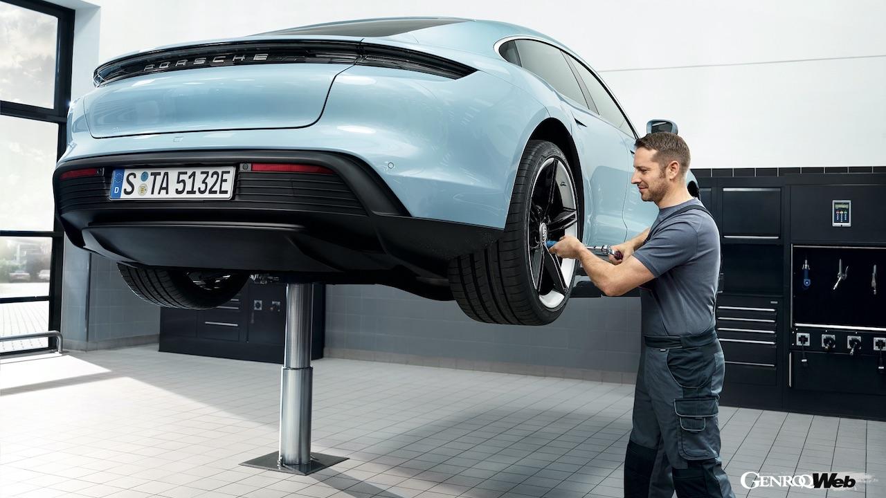 ポルシェ タイカン、すべての機能を最新の2023年モデルと同等レベルに無償アップデート