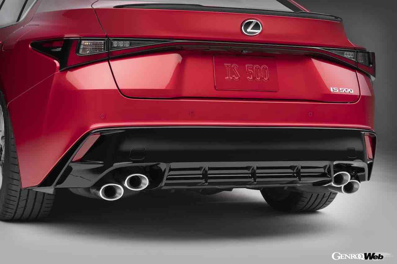 日本導入が決定した、レクサス IS500のディテール。